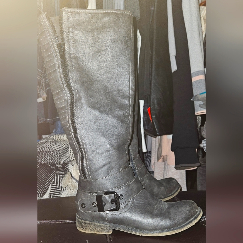Aldo boots 8.5